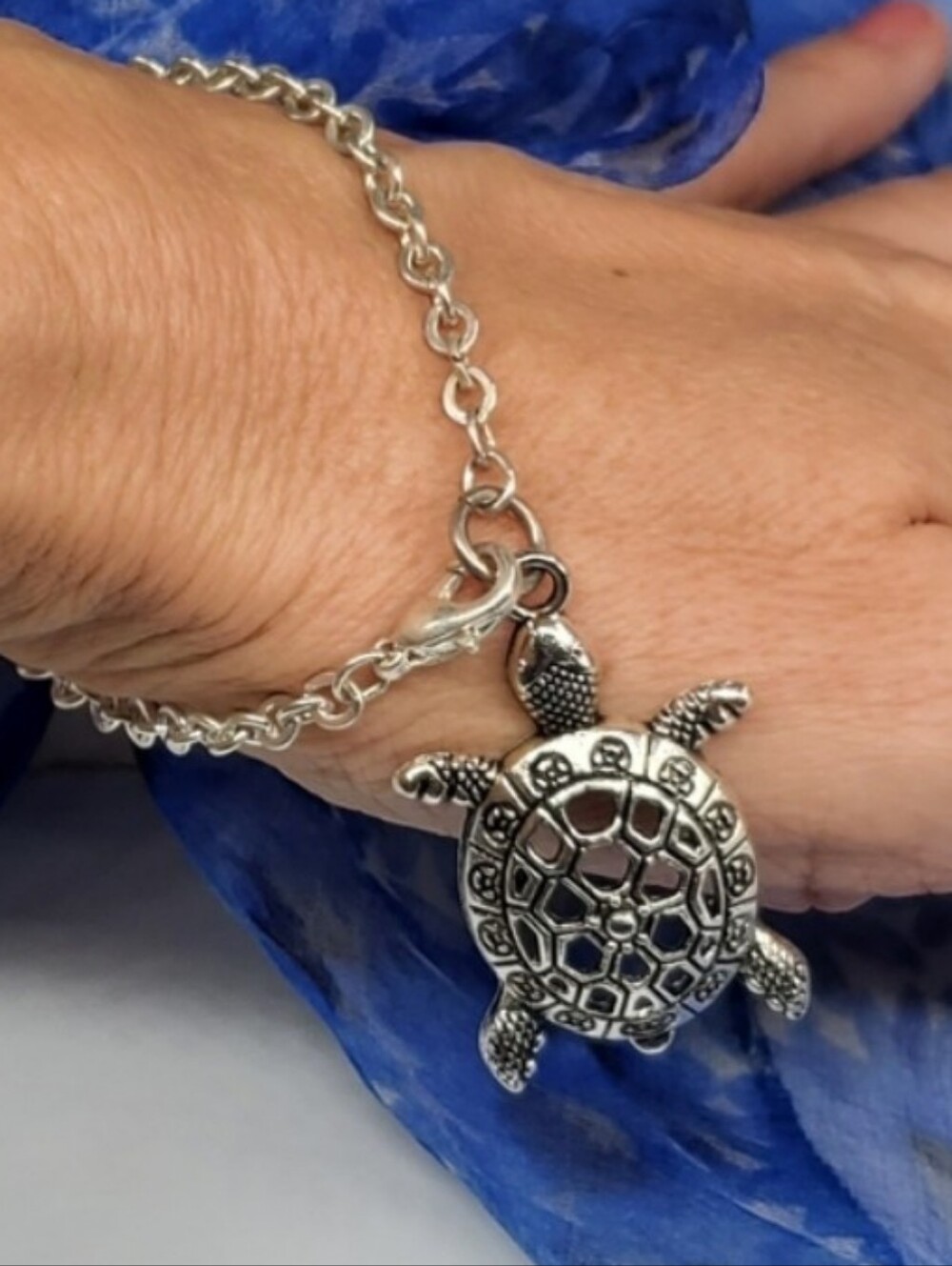 Hypoallergenic Jewelry Silver Plated Bracelet Animal Turtle Charm Pendant